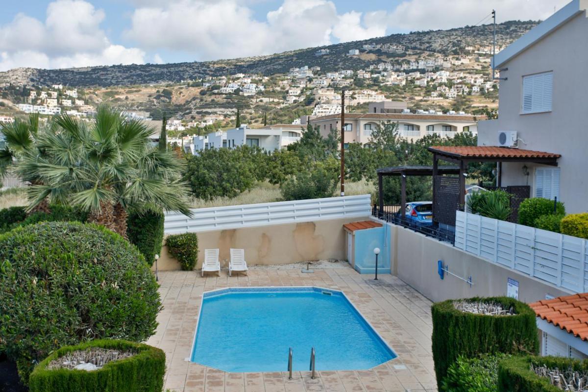 The Marilouize Apartment Peyia Exterior foto