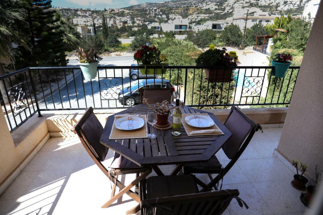 The Marilouize Apartment Peyia Exterior foto
