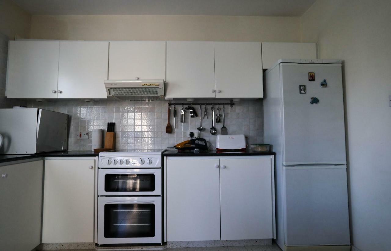 The Marilouize Apartment Peyia Exterior foto