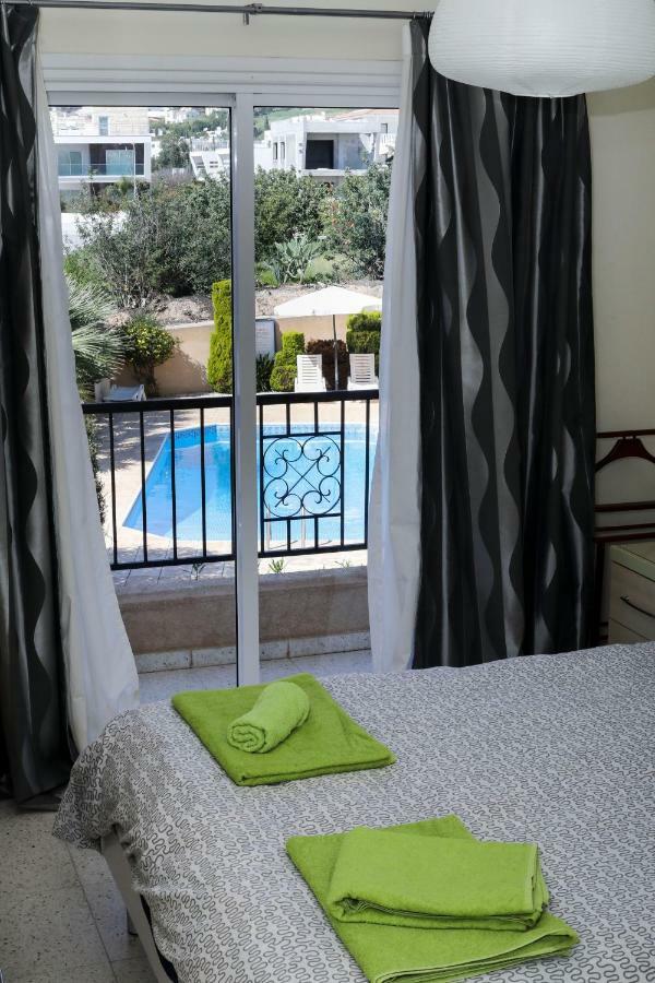The Marilouize Apartment Peyia Exterior foto